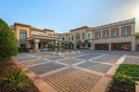 Luxury Homes for Sale in Dubai, United Arab Emirates.